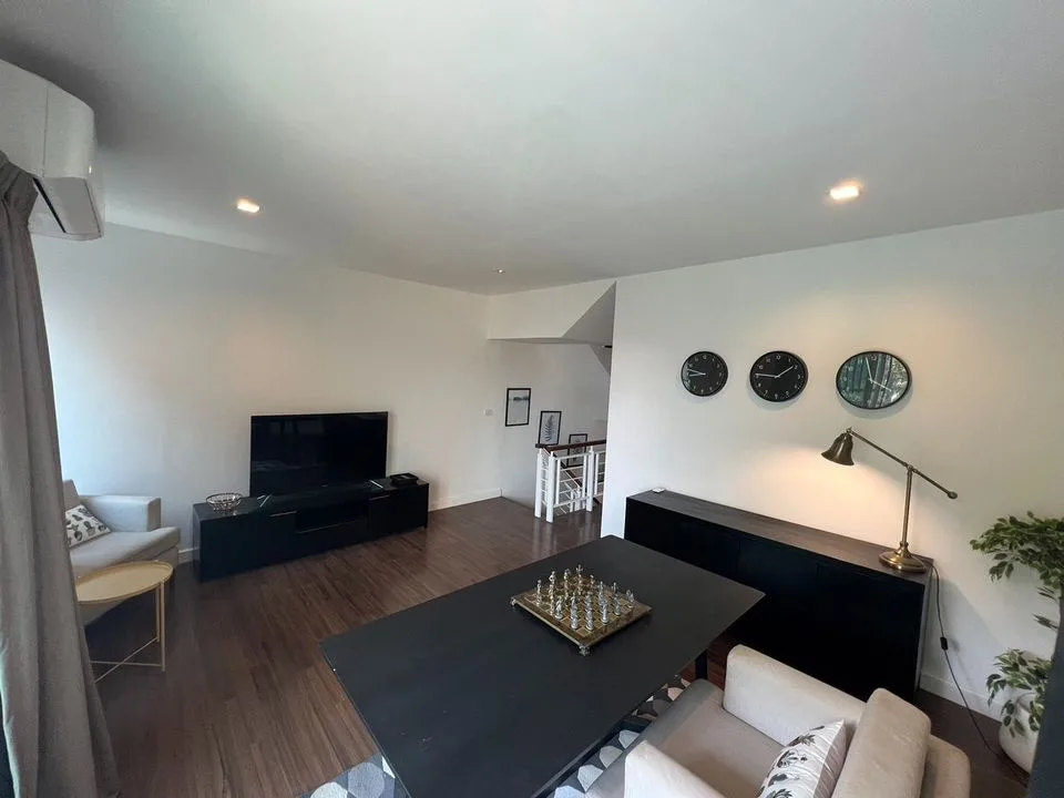 Property photos for Town Avenue Srinagarin