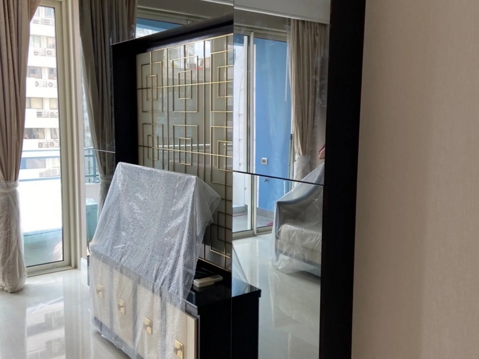 Property photos for Q Langsuan