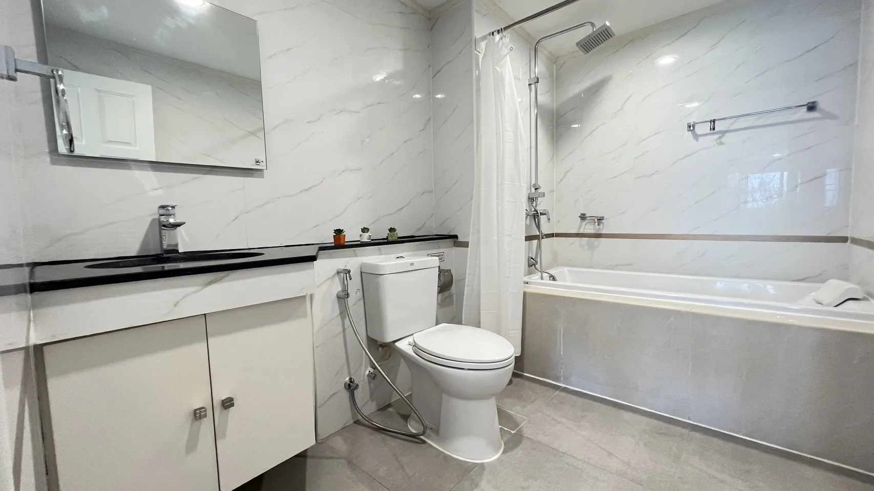 Property photos for M Tower Apartment