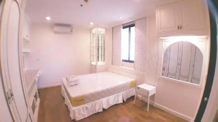 Property photos for Vista Garden