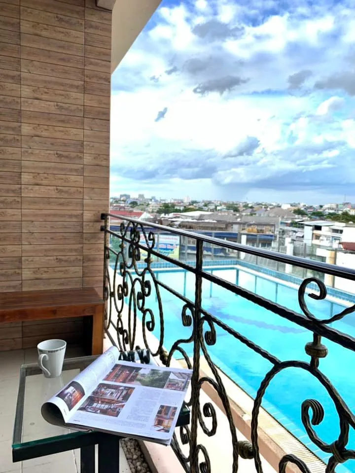 Property photos for The Raffles