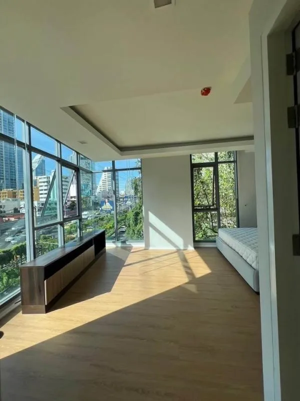 Property photos for Focus Ploenchit
