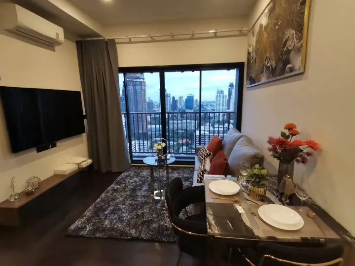 Property photos for Park Origin Thonglor