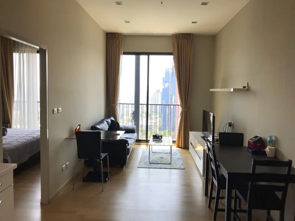 Property photos for Noble Reveal