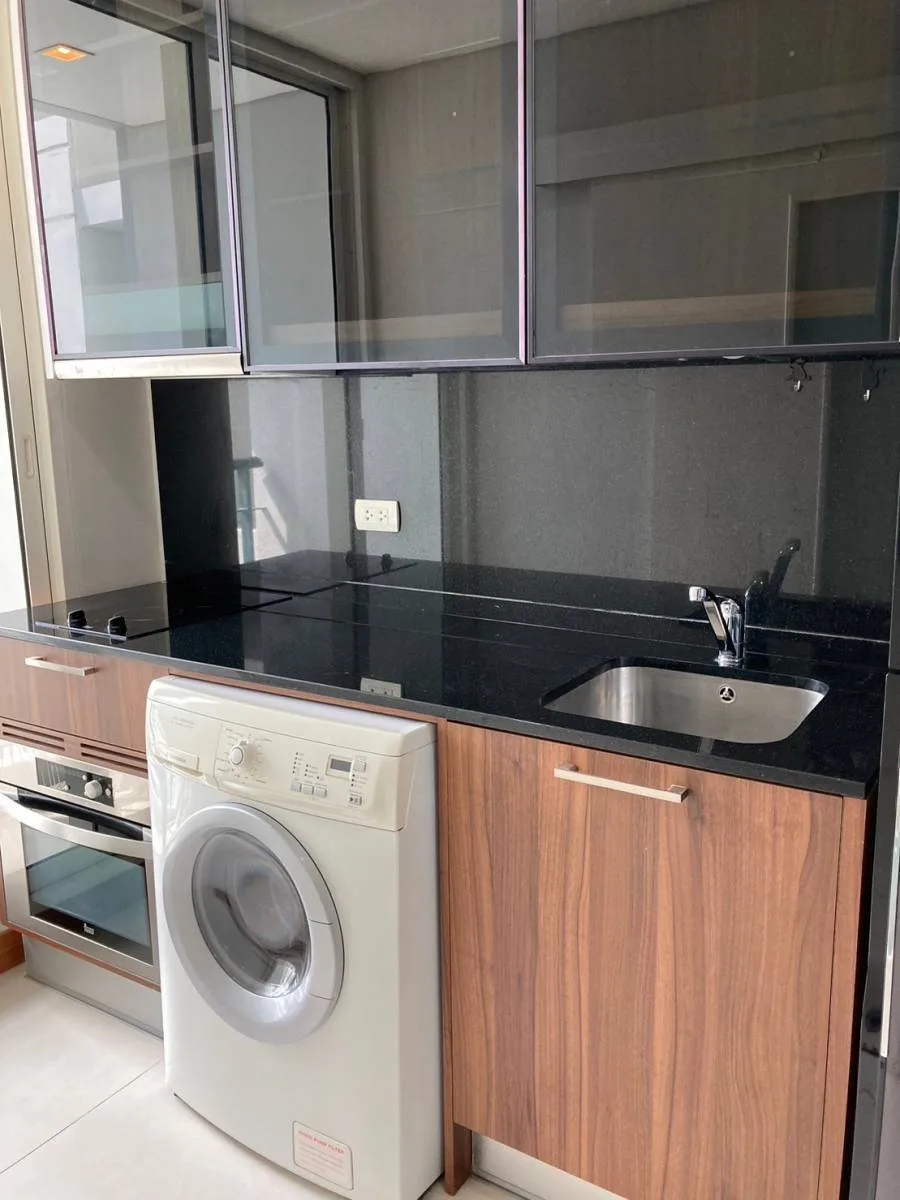 Property photos for Ivy Thonglor
