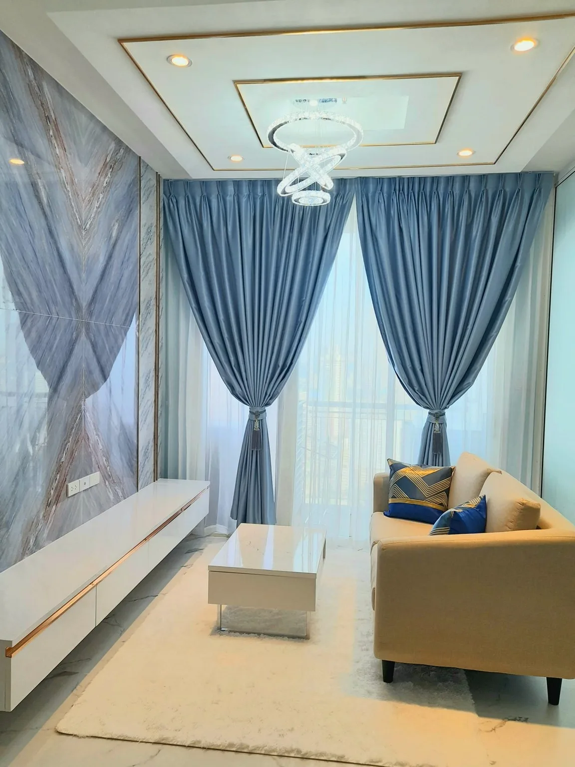 Property photos for Villa Rachatewi