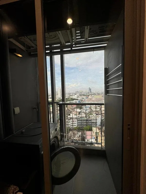 Property photos for The Room Sathorn - St.Louis
