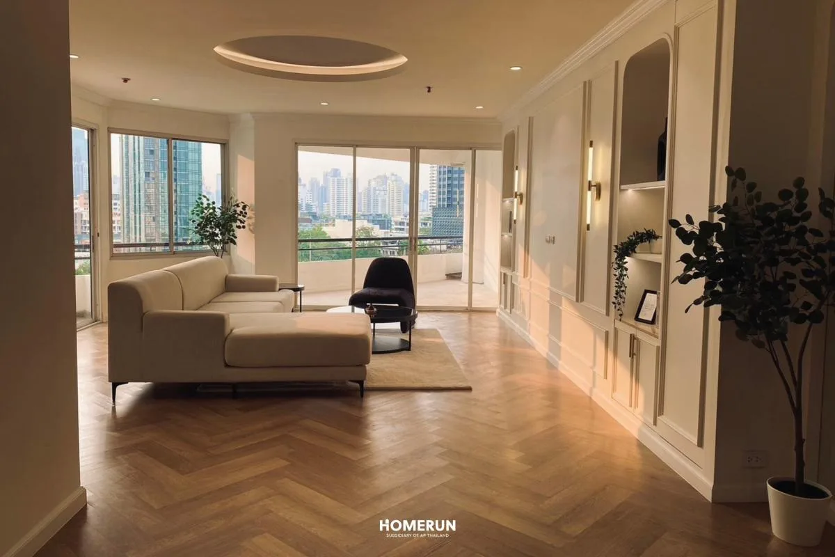 Property photos for Moon Tower