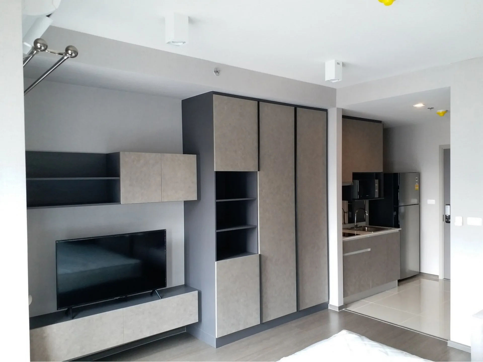 Property photos for Ideo Phaholyothin Chatujak