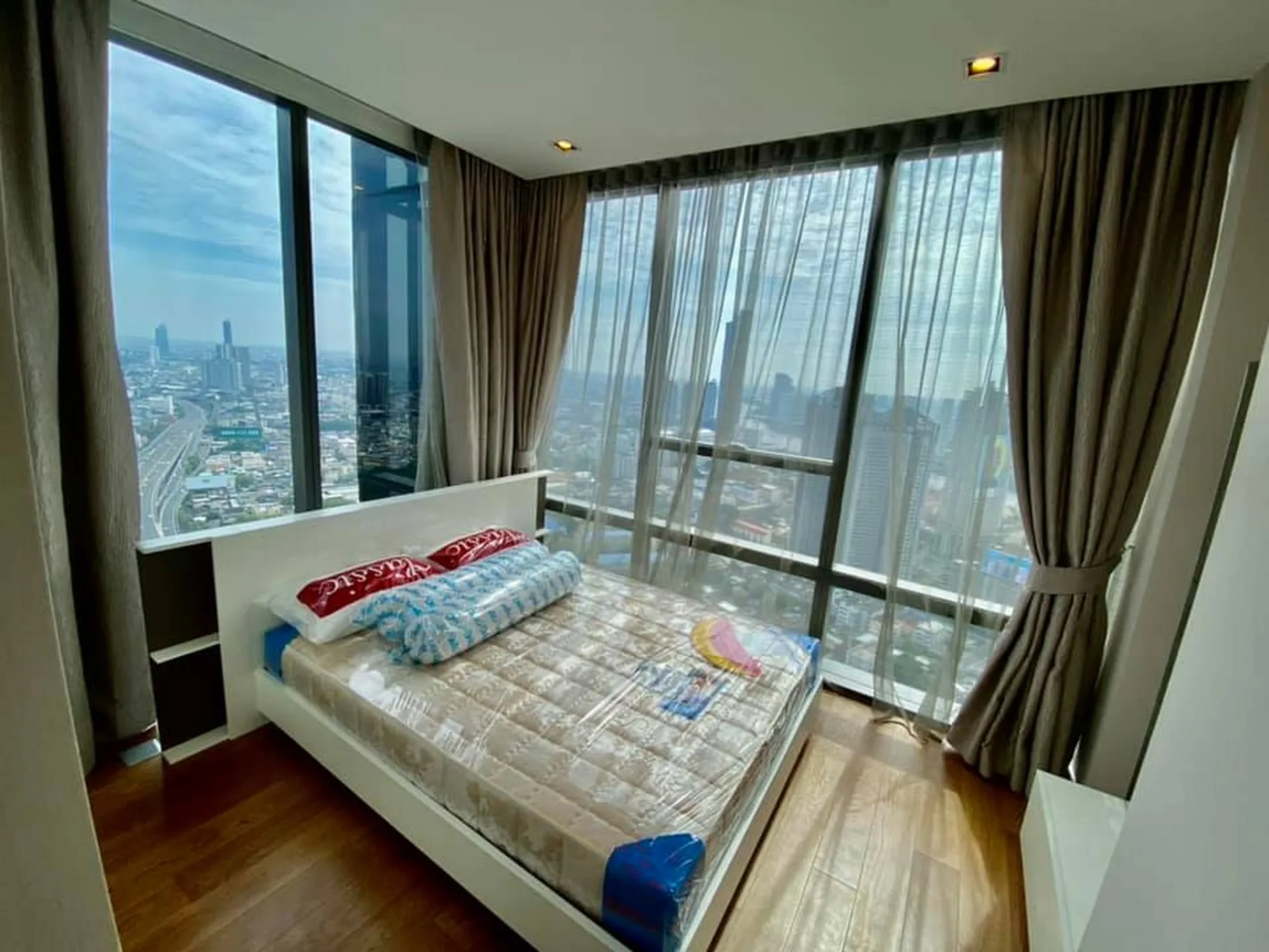 Property photos for The Bangkok Sathorn