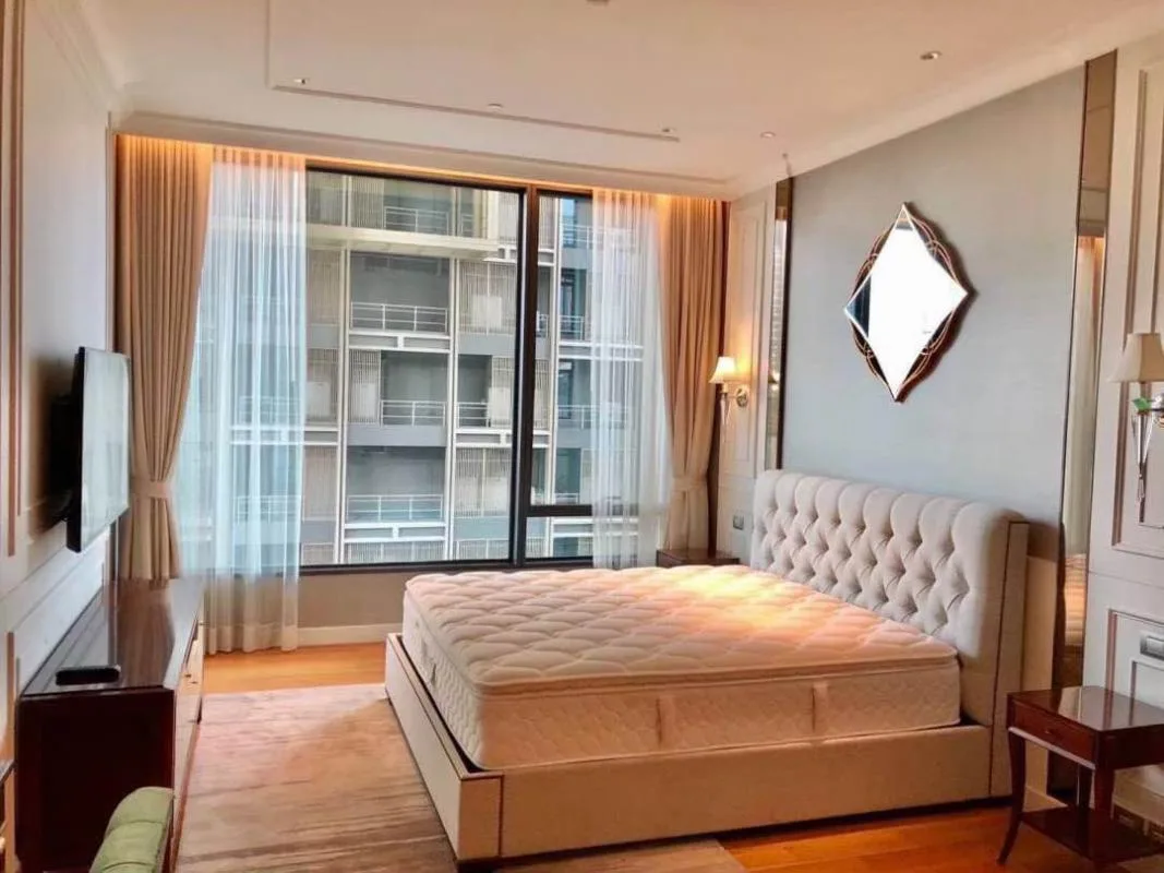 Property photos for Sindhorn Residence