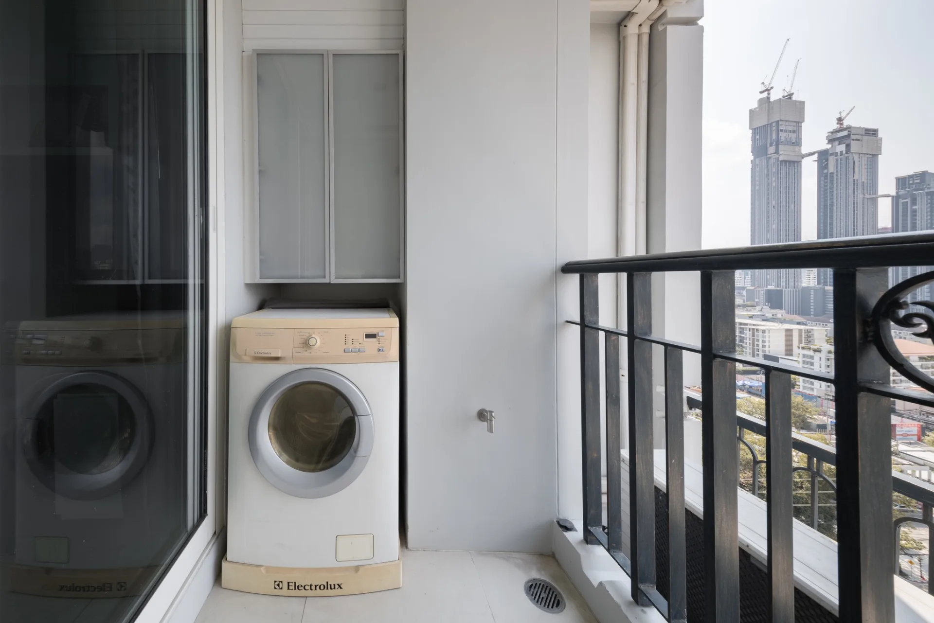 Property photos for Ivy Thonglor