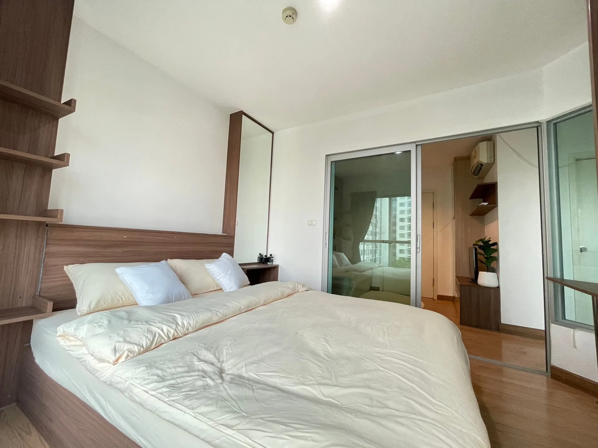 Property photos for Aspire Rama 4