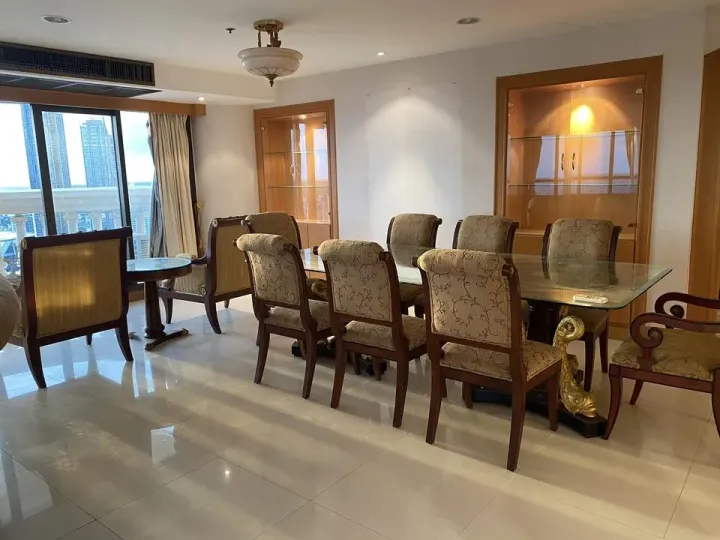 Property photos for State Tower