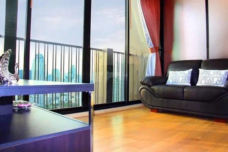 Property photos for Noble Reveal