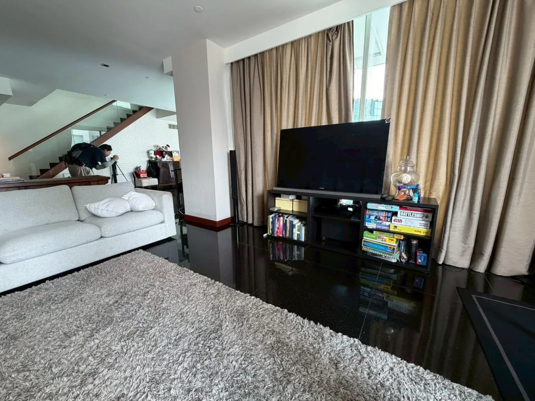 Property photos for Le Raffine Jambunuda Sukhumvit 31