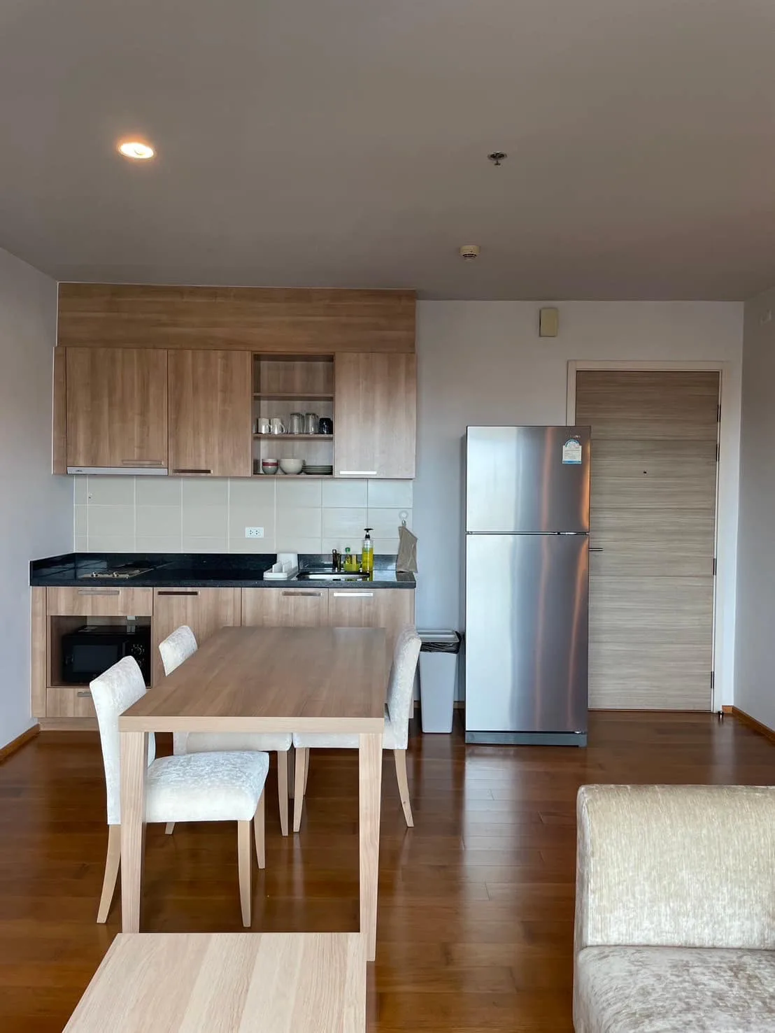 Property photos for Hive Taksin