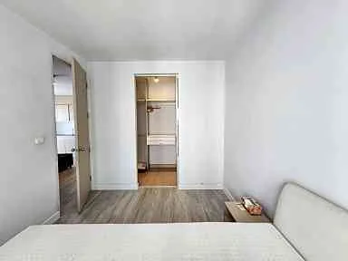 Property photos for The Parkland Srinakarin