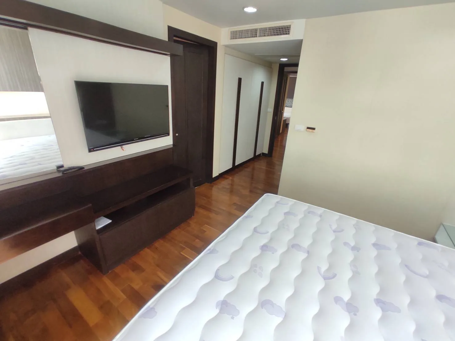 Property photos for Richmond Hills Residence Thonglor 25
