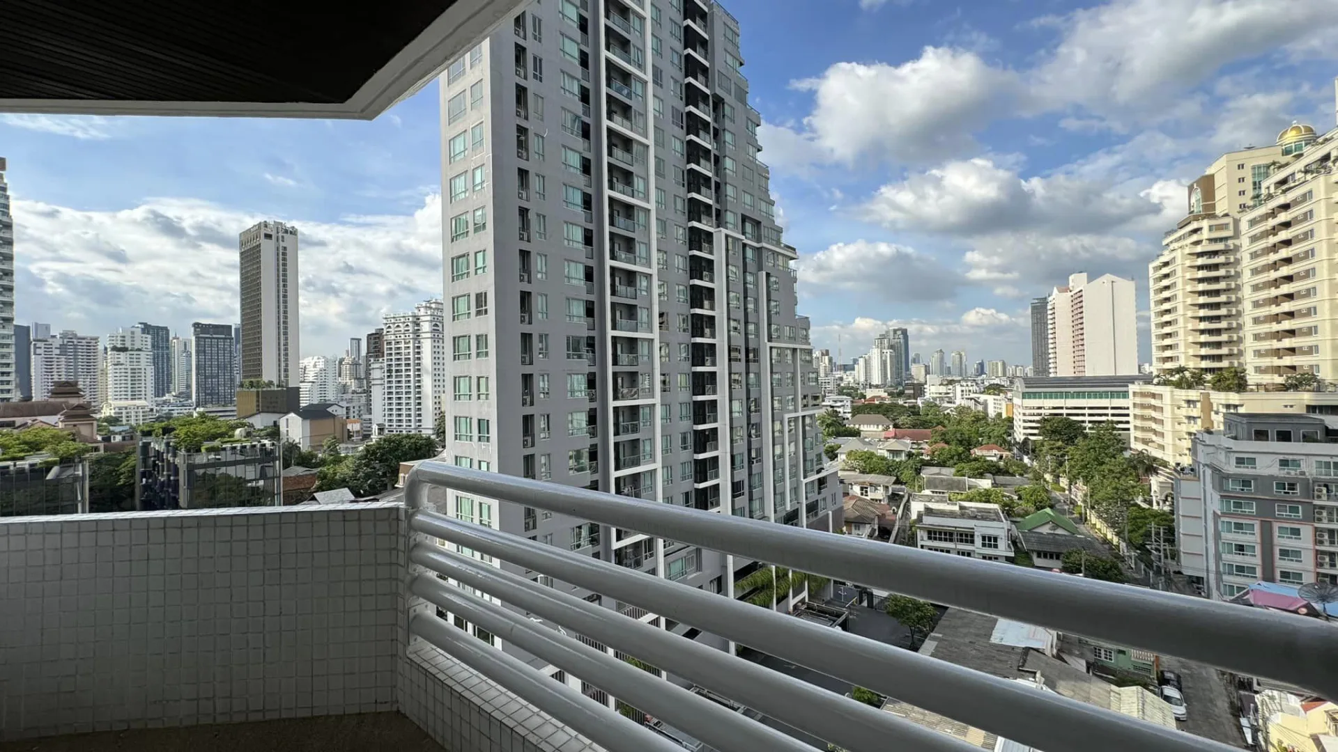 Property photos for Richmond Palace
