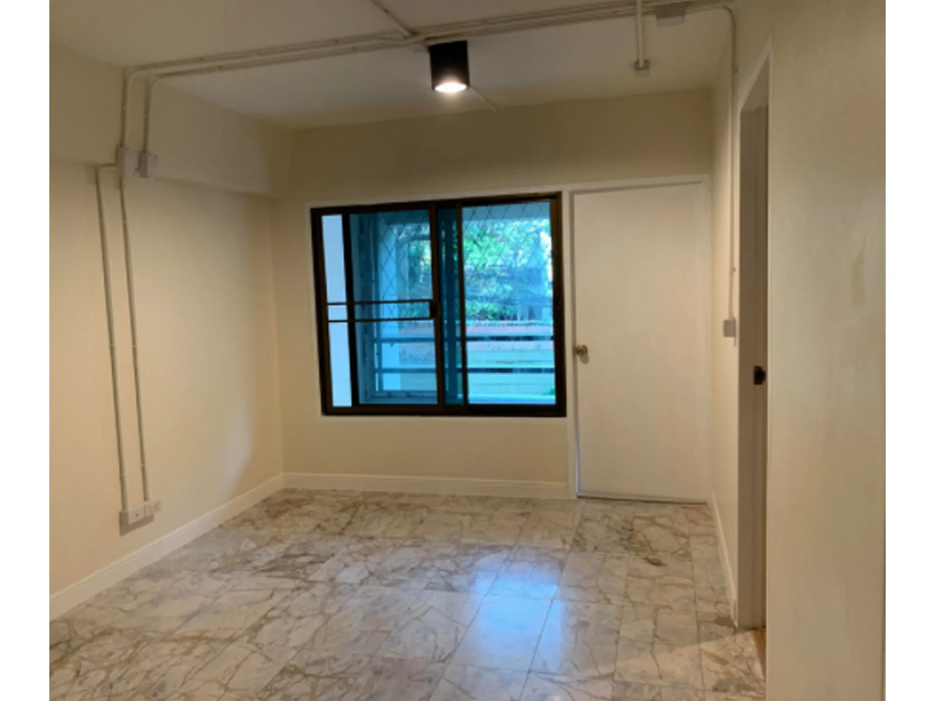 Property photos for Thonglor Tower