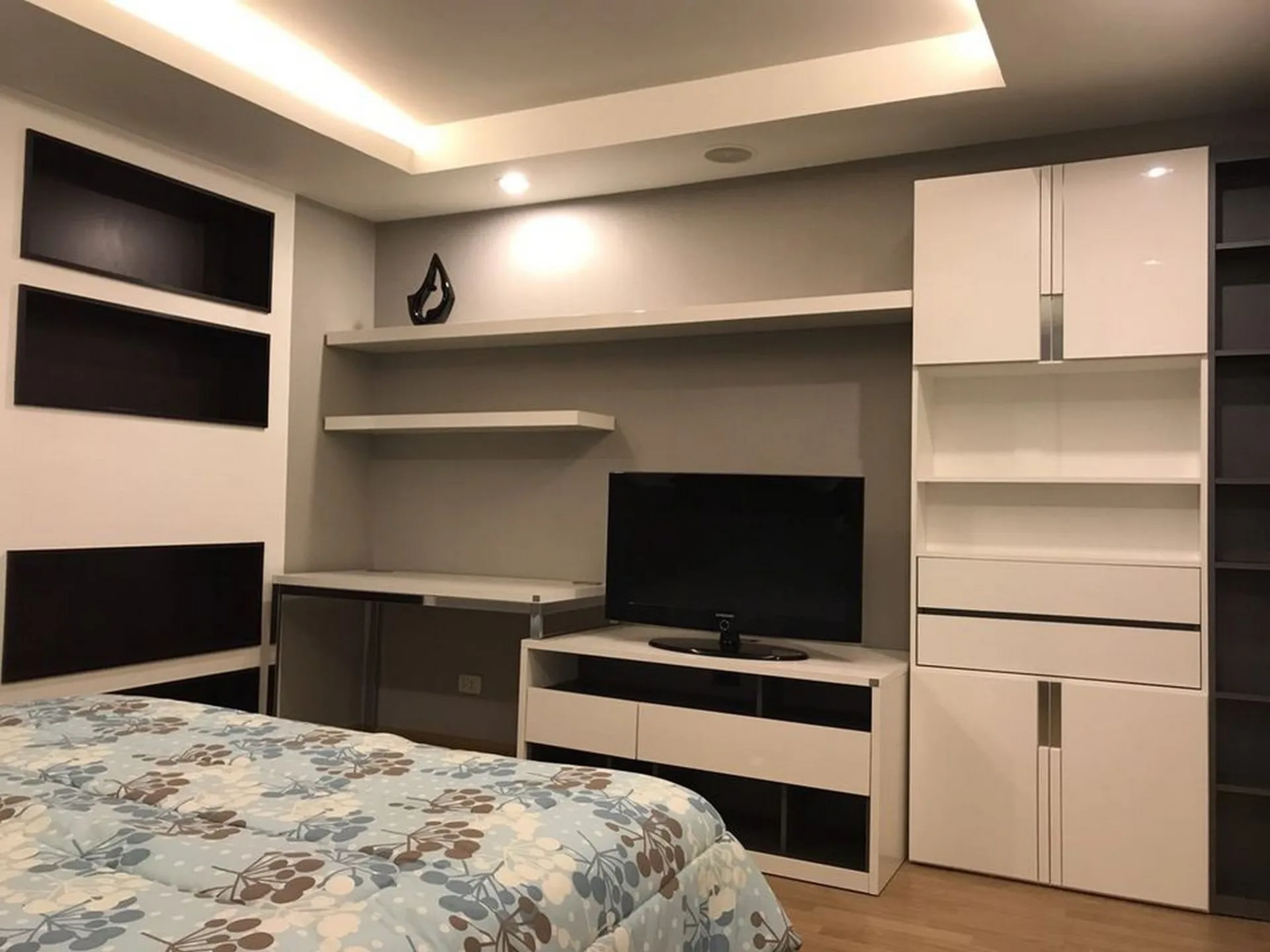 Property photos for The Waterford Sukhumvit 50 Onnut