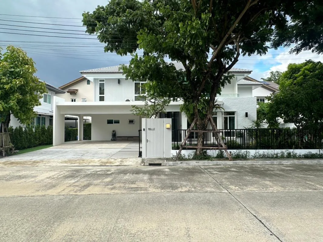 Property photos for Mantana 2 Bangna Km.7