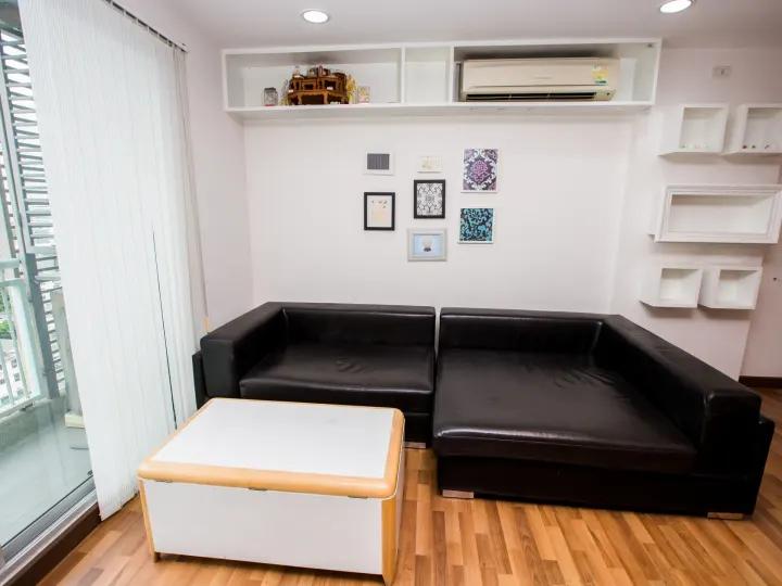 Property photos for Centric Scene Phaholyothin 9