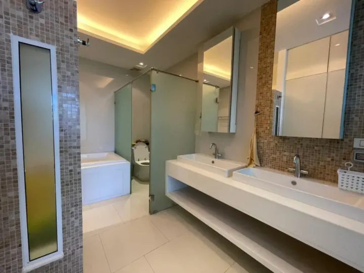 Property photos for The Sanctuary Wongamat