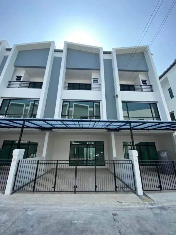 Property photos for Cordiz At Udomsuk