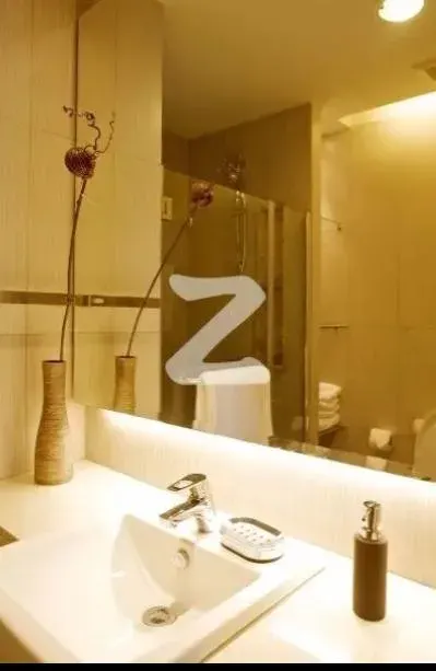 Property photos for Zenith Place Sukhumvit 42