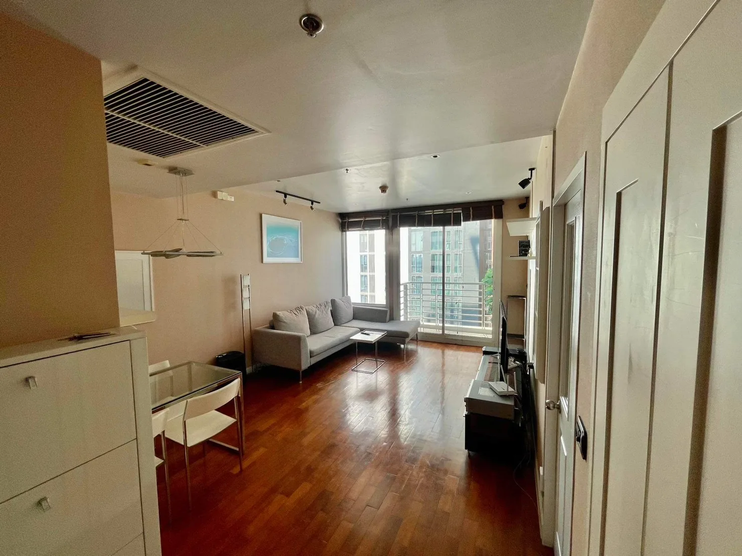 Property photos for Siri Residence