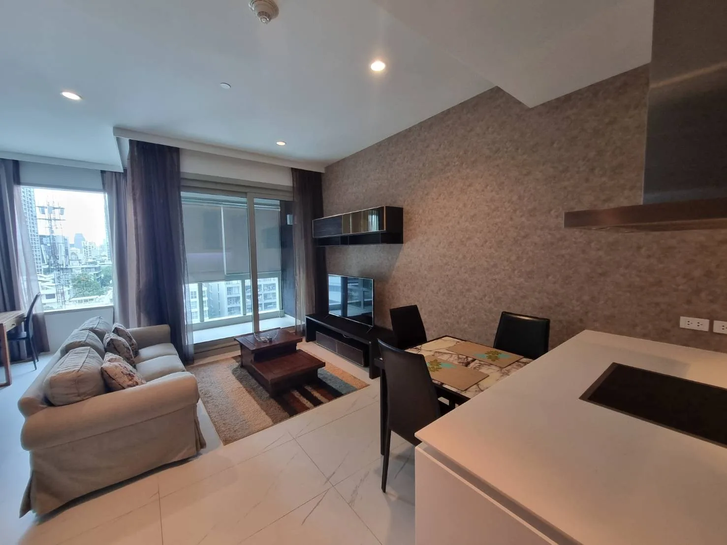 Property photos for 185 Rajadamri