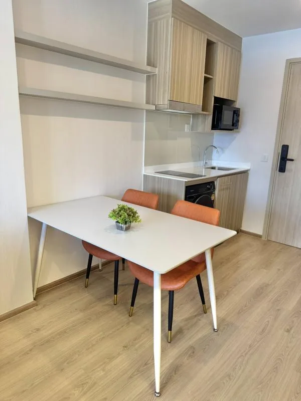 Property photos for Life Rama 4 - Asoke