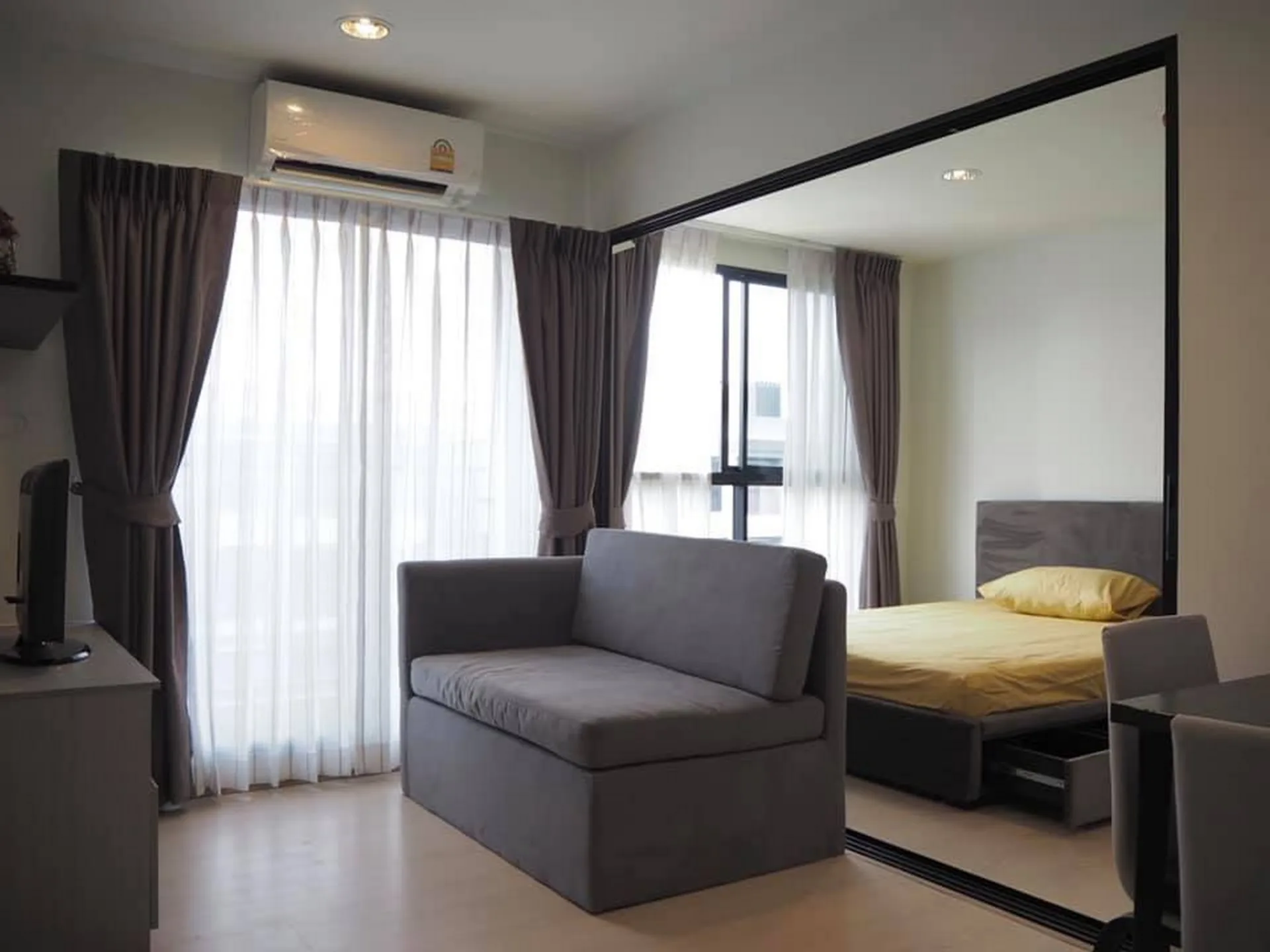 Property photos for Rise Rama 9