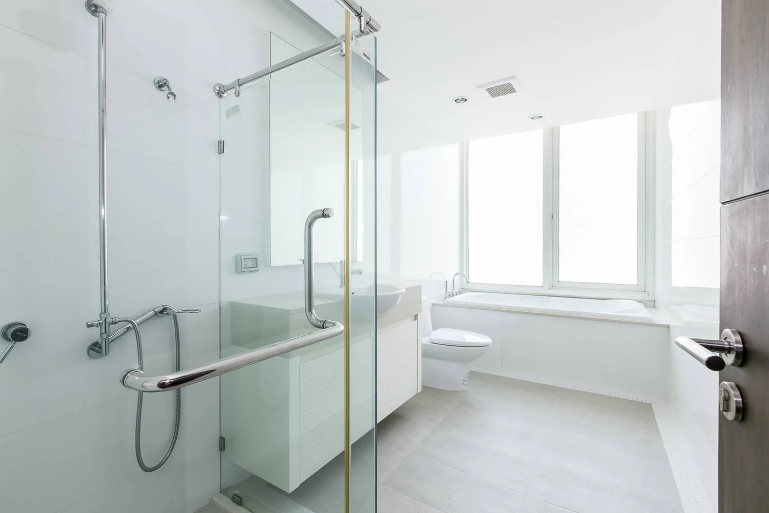 Property photos for Siri Residence