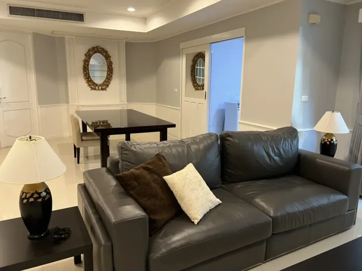 Property photos for La Vie En Rose Place