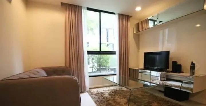 Property photos for Zenith Place Sukhumvit 42