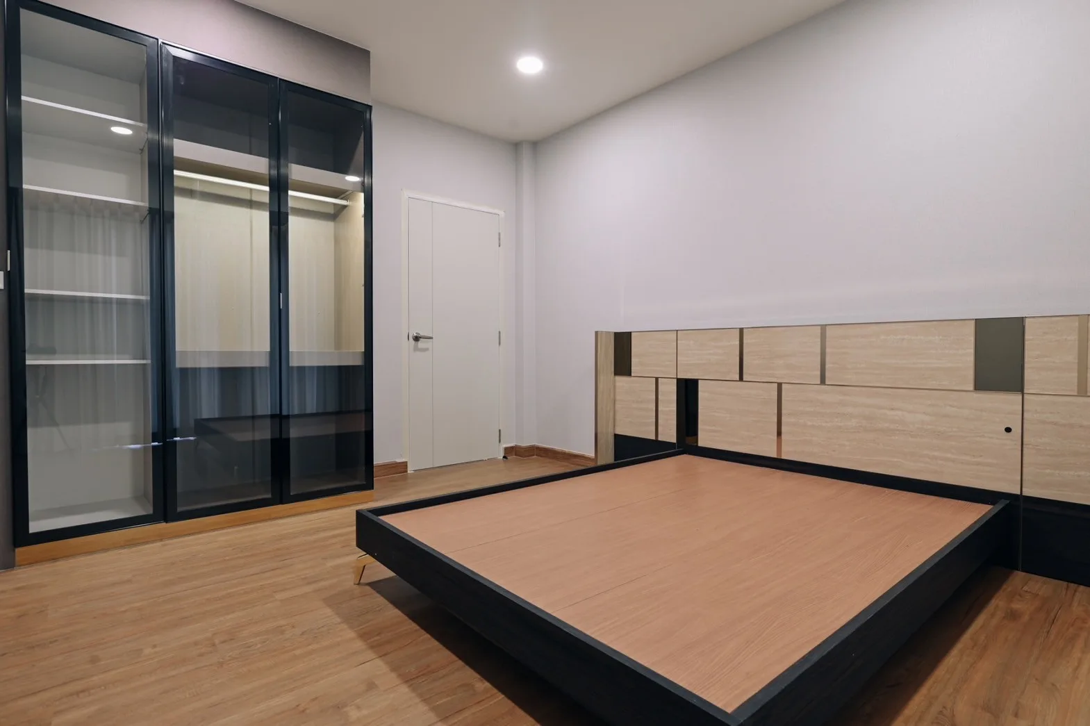 Property photos for Centro Bangna - Km.7