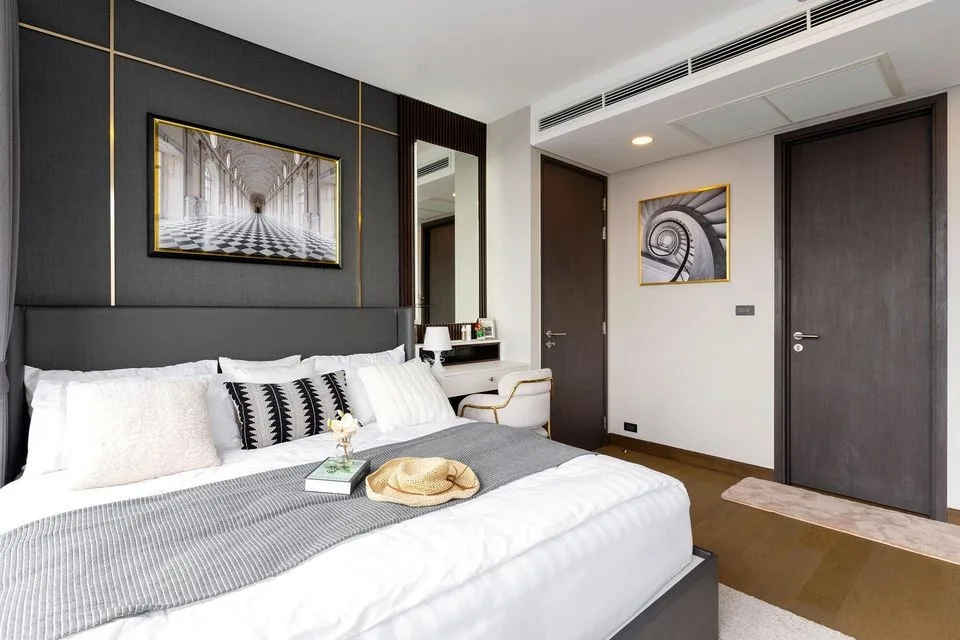 Property photos for Siamese Exclusive Queens