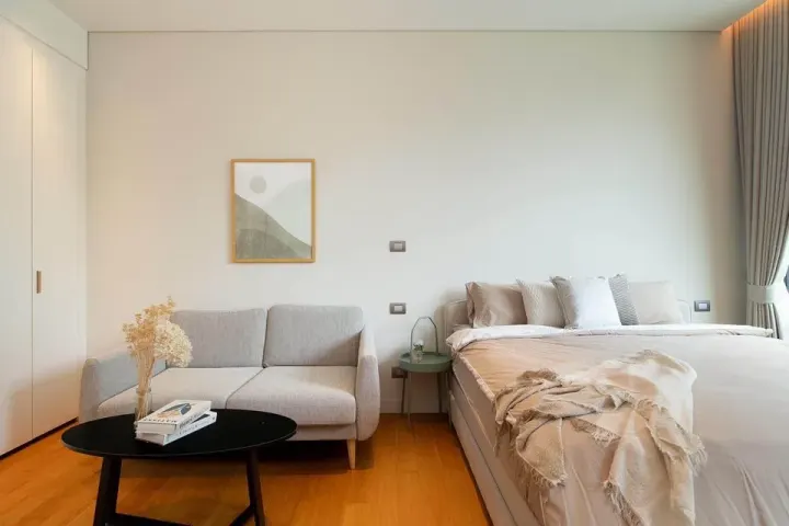 Property photos for Sindhorn Residence
