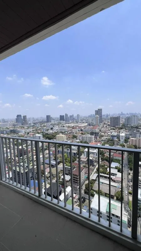 Property photos for THE LINE Phahonyothin Park