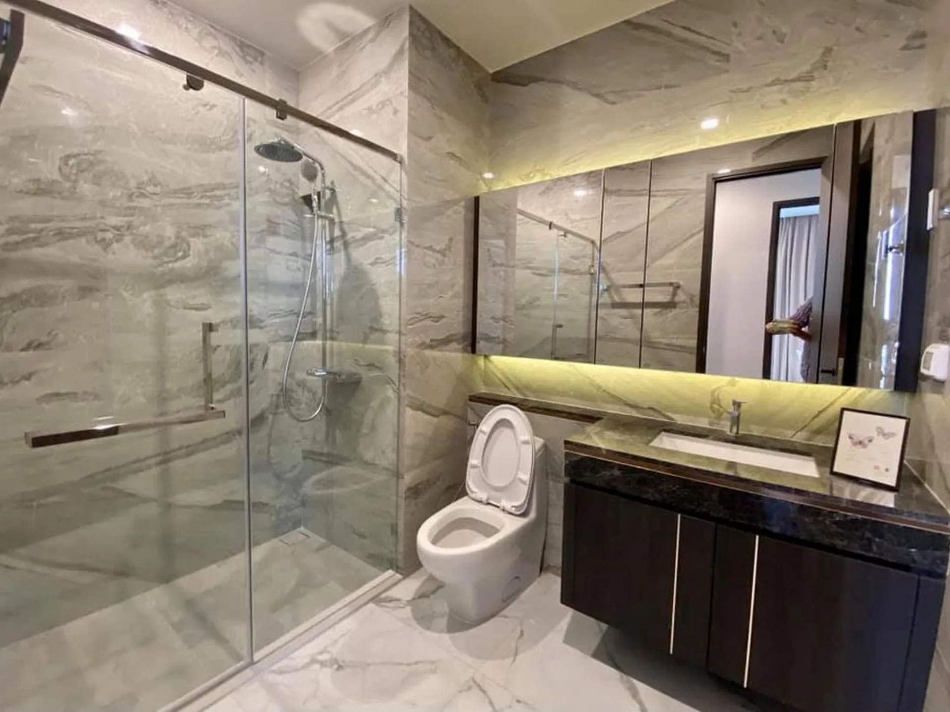 Property photos for Laviq Sukhumvit 57