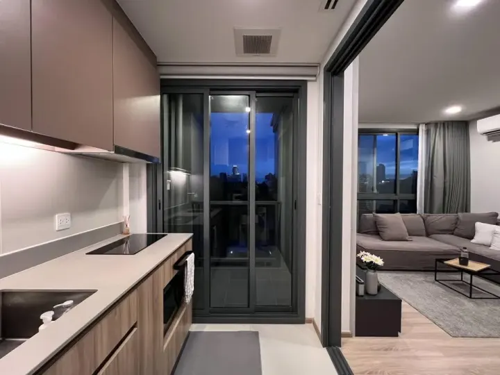 Property photos for Taka Haus Ekamai 12