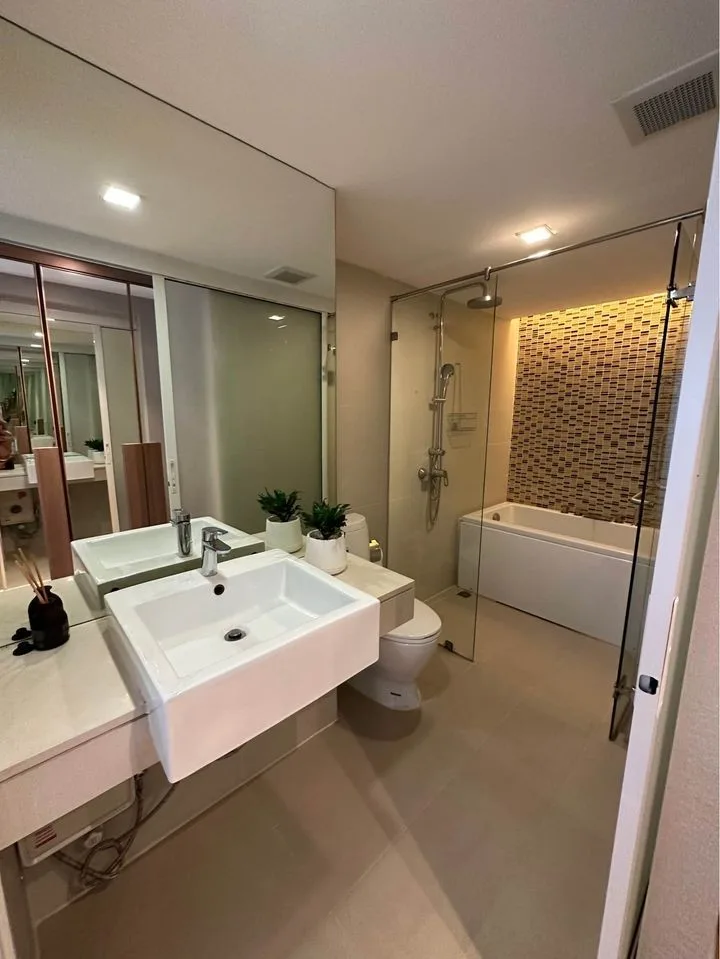 Property photos for Le Nice Ekamai