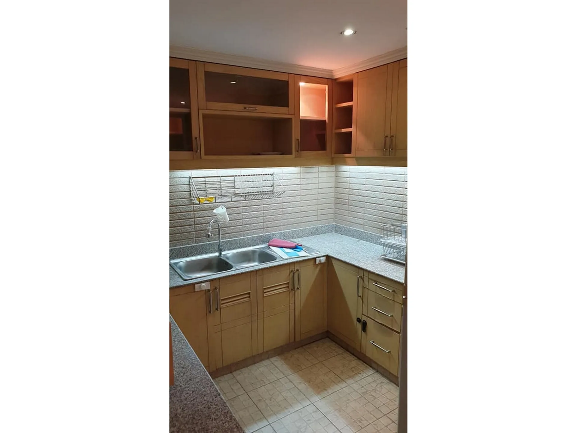 Property photos for Supalai Place