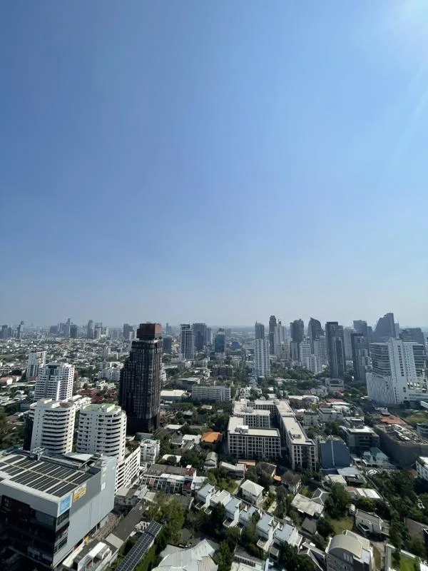 Property photos for Park Origin Thonglor