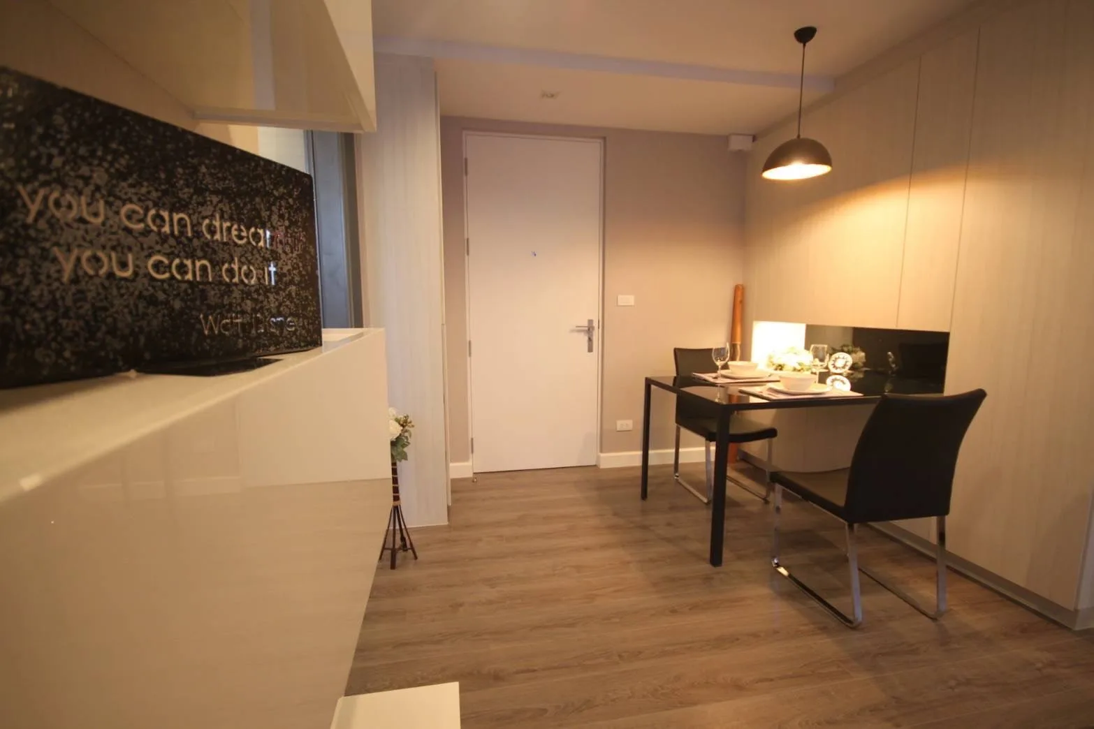 Property photos for The Room Sukhumvit 40