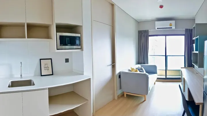 Property photos for Lumpini Suite Phetchaburi - Makkasan