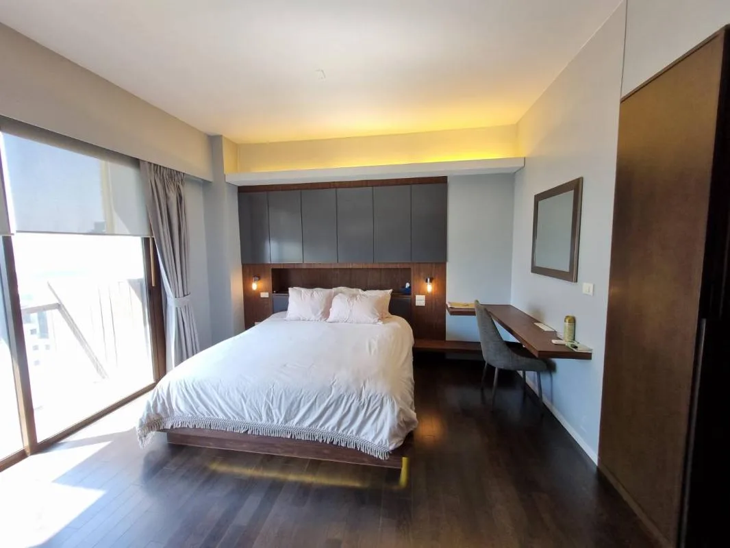 Property photos for Hansar Rajdamri
